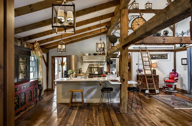 Click here to enlarge image